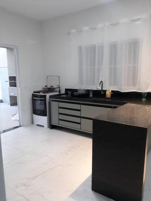 Casa Com Piscina, Churrasqueira, Praia Maravilhosa! Caraguatatuba Exterior foto